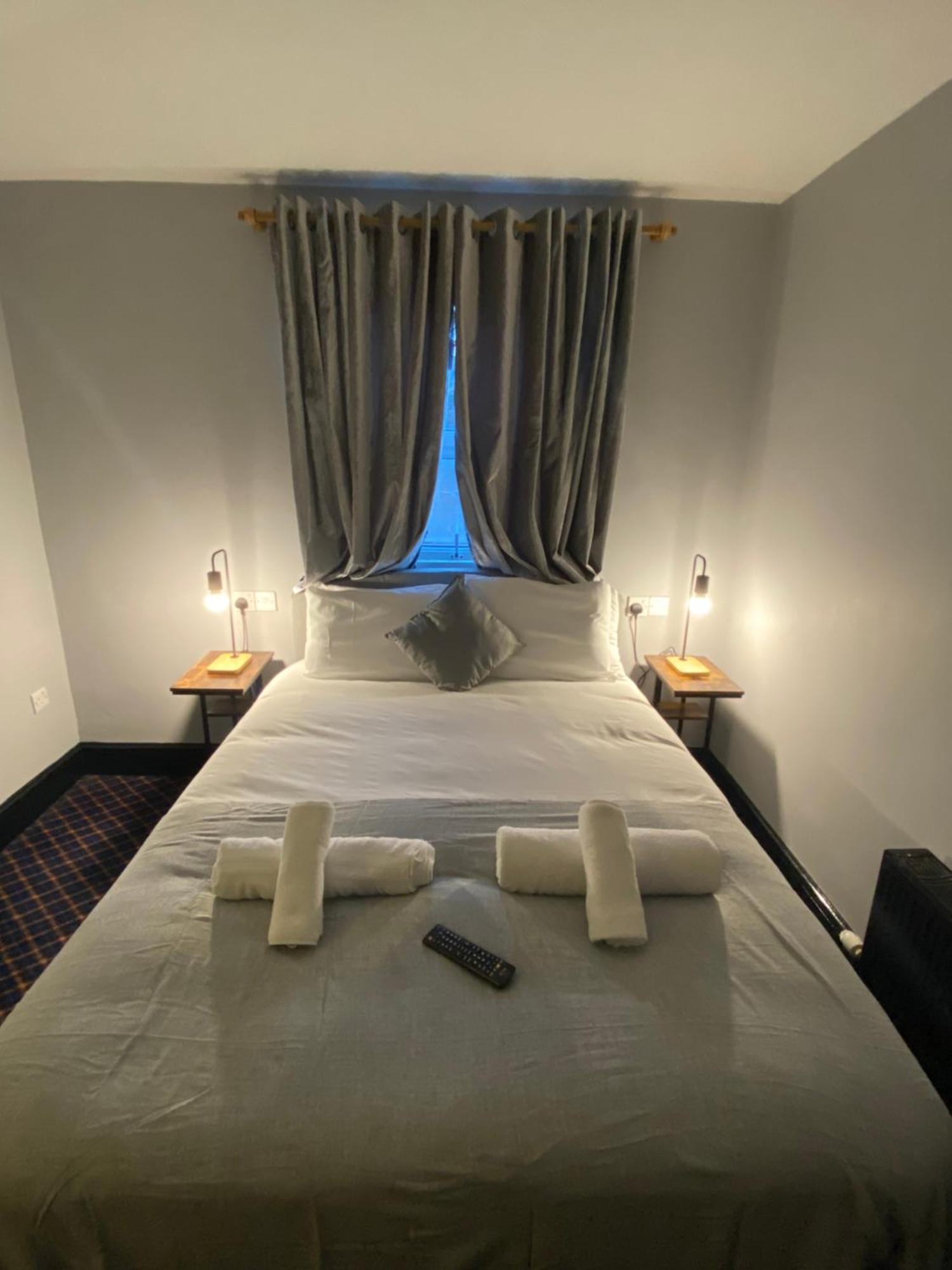 Bay View At Mentone Hotel *
